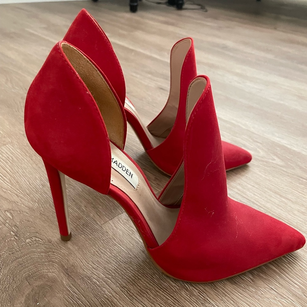 WORN ONCE red Steve Madden booties